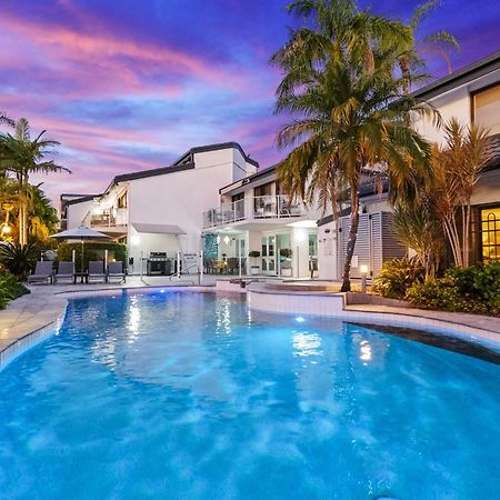 Noosa Boutique Apartments & Elkhorn Villas Bagian luar foto