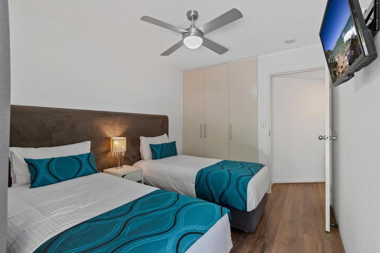 Noosa Boutique Apartments & Elkhorn Villas Bagian luar foto