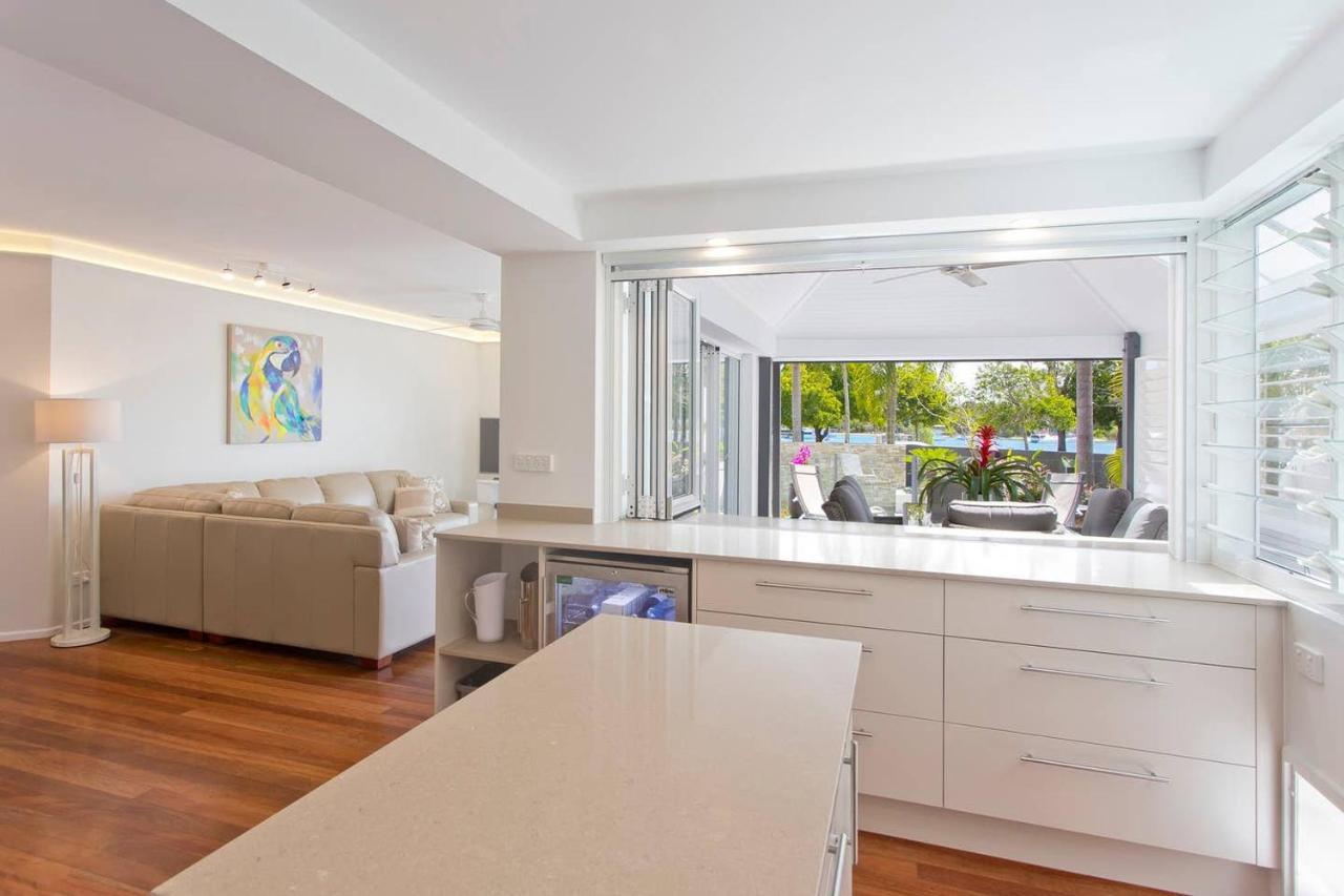 Noosa Boutique Apartments & Elkhorn Villas Bagian luar foto